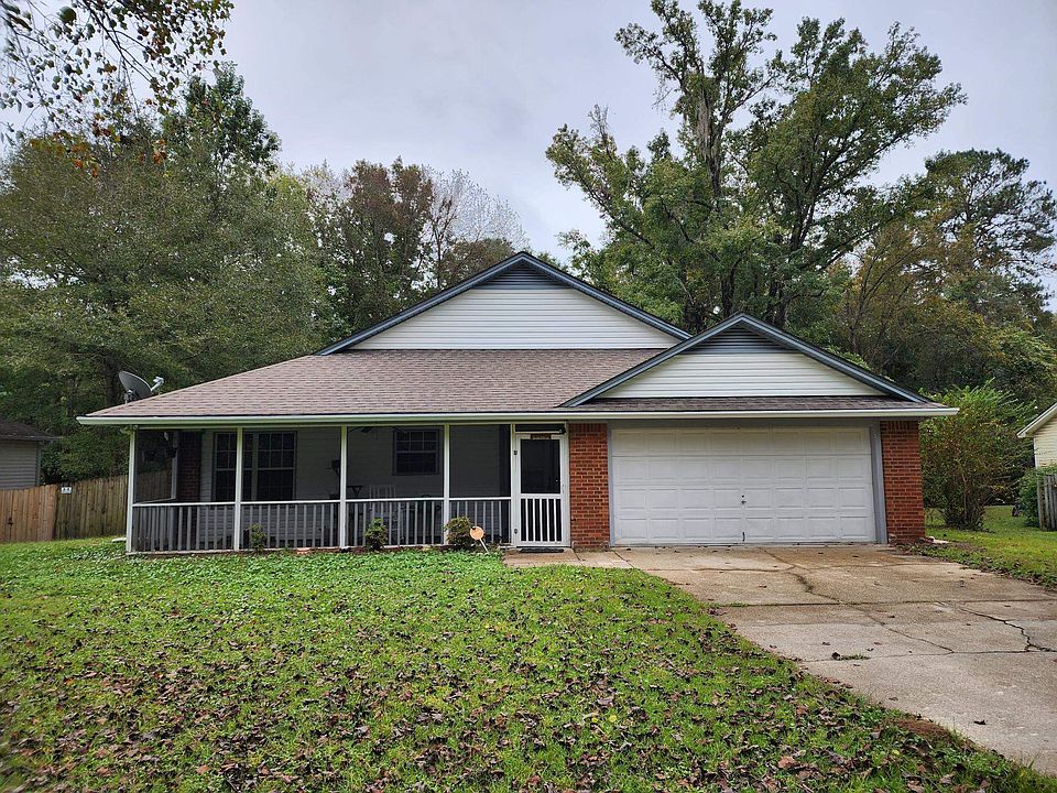 1st image of 8219 Balmoral Dr