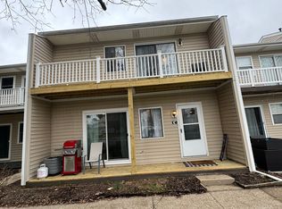 3960 Royal Liverpool Dr UNIT C, Uniontown, OH 44685