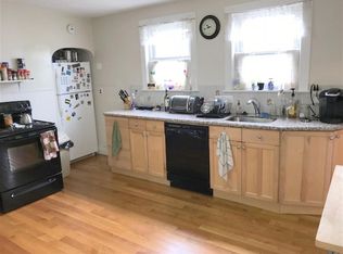 61 Medford St #1R, Medford, MA 02155