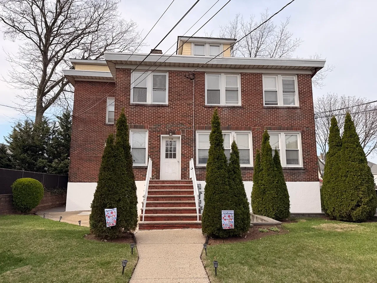 2 bed, $2,200 — Photo 1