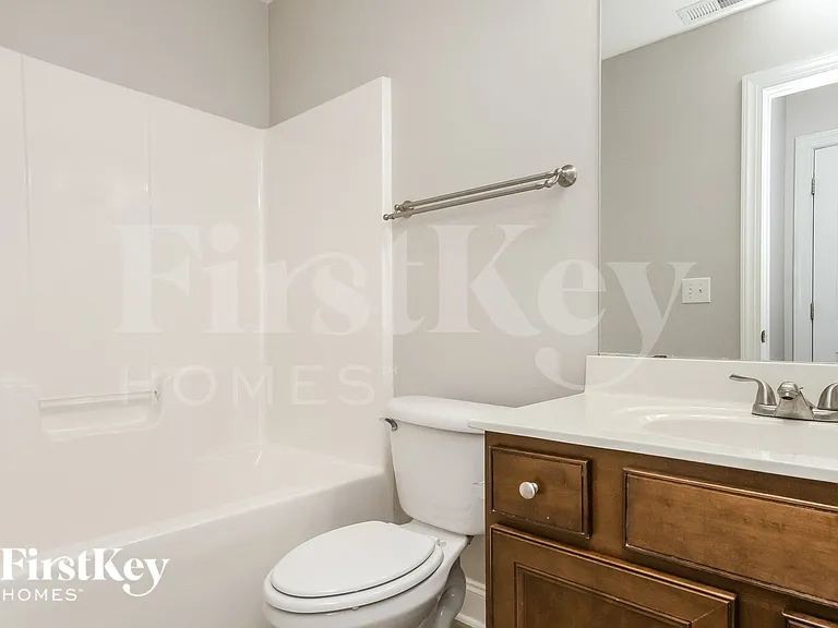 15636 Seafield Ln — Photo 13