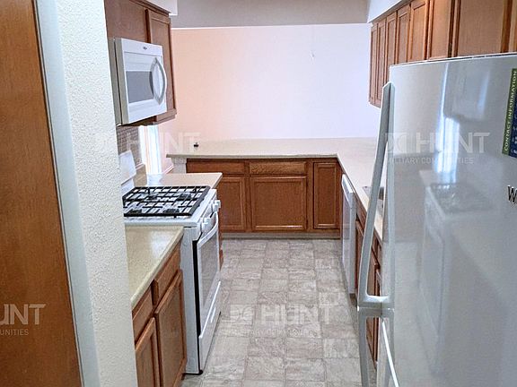 3rd image of 4408D E Bighorn Dr