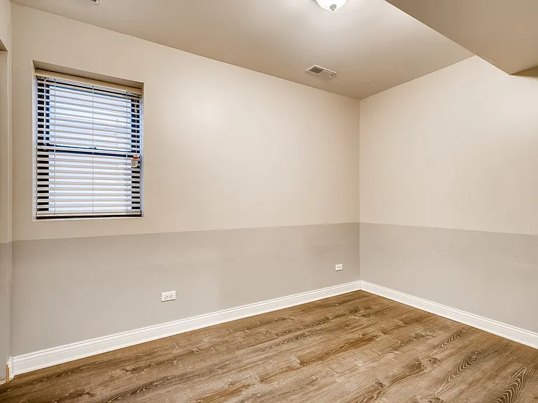 2312 S Seeley Ave #G — Photo 9
