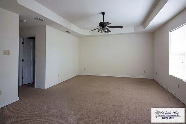 142 Country Club Rd #5 — Photo 4