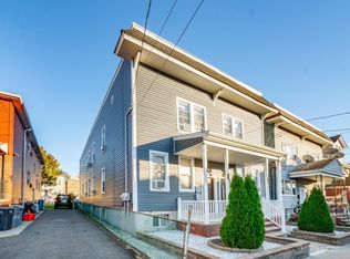 92 Windsor St, Kearny, NJ 07032