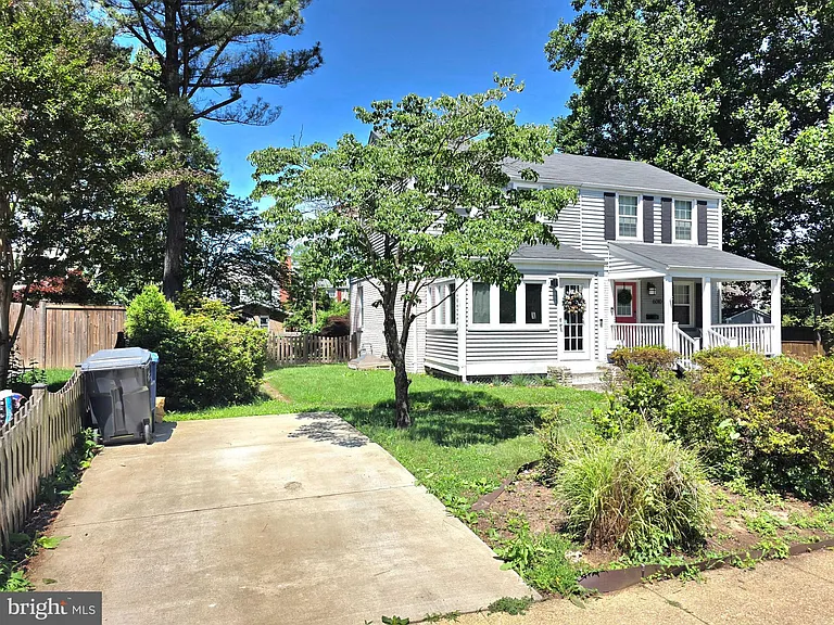 6012 Williamsburg Rd — Photo 2