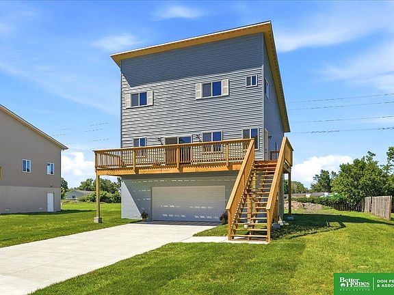 3rd image of 502 Hidden Meadows Dr