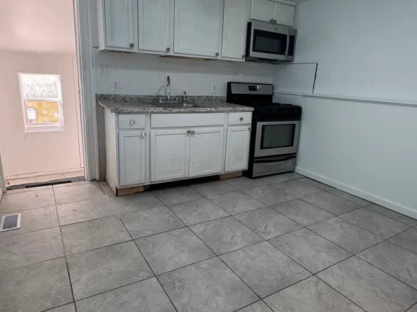328 Cedar St, Wilmington, DE 19805