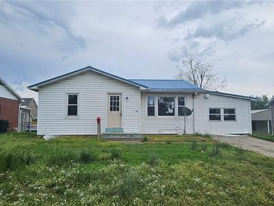 1212 Grand Ave, Perryville, MO, 63775