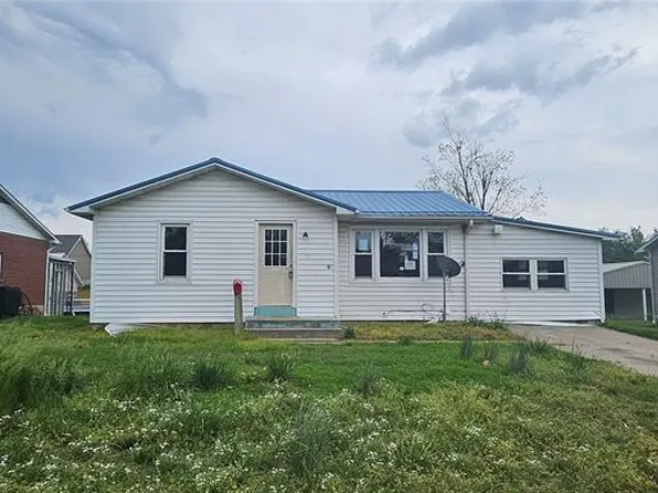 1212 Grand Ave, Perryville, MO 63775