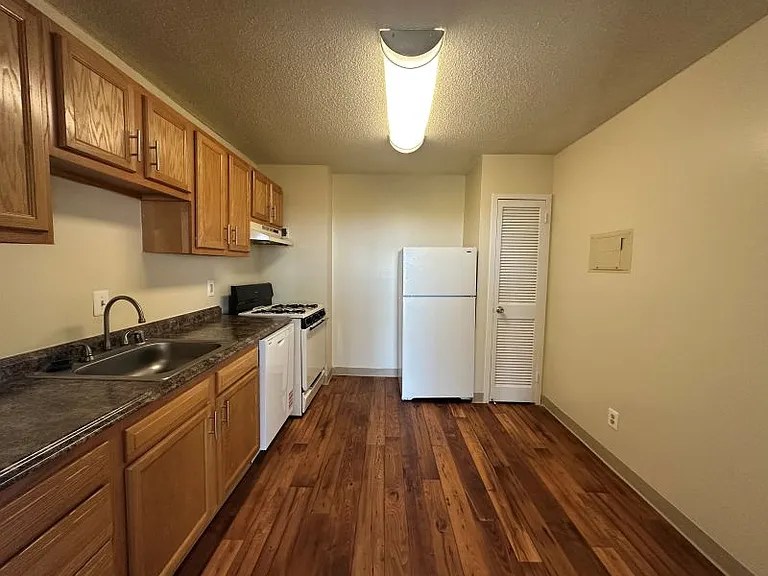 9727 Mount Pisgah Rd — Photo 68
