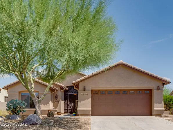 61736 E Oakwood Dr, Tucson, AZ 85739