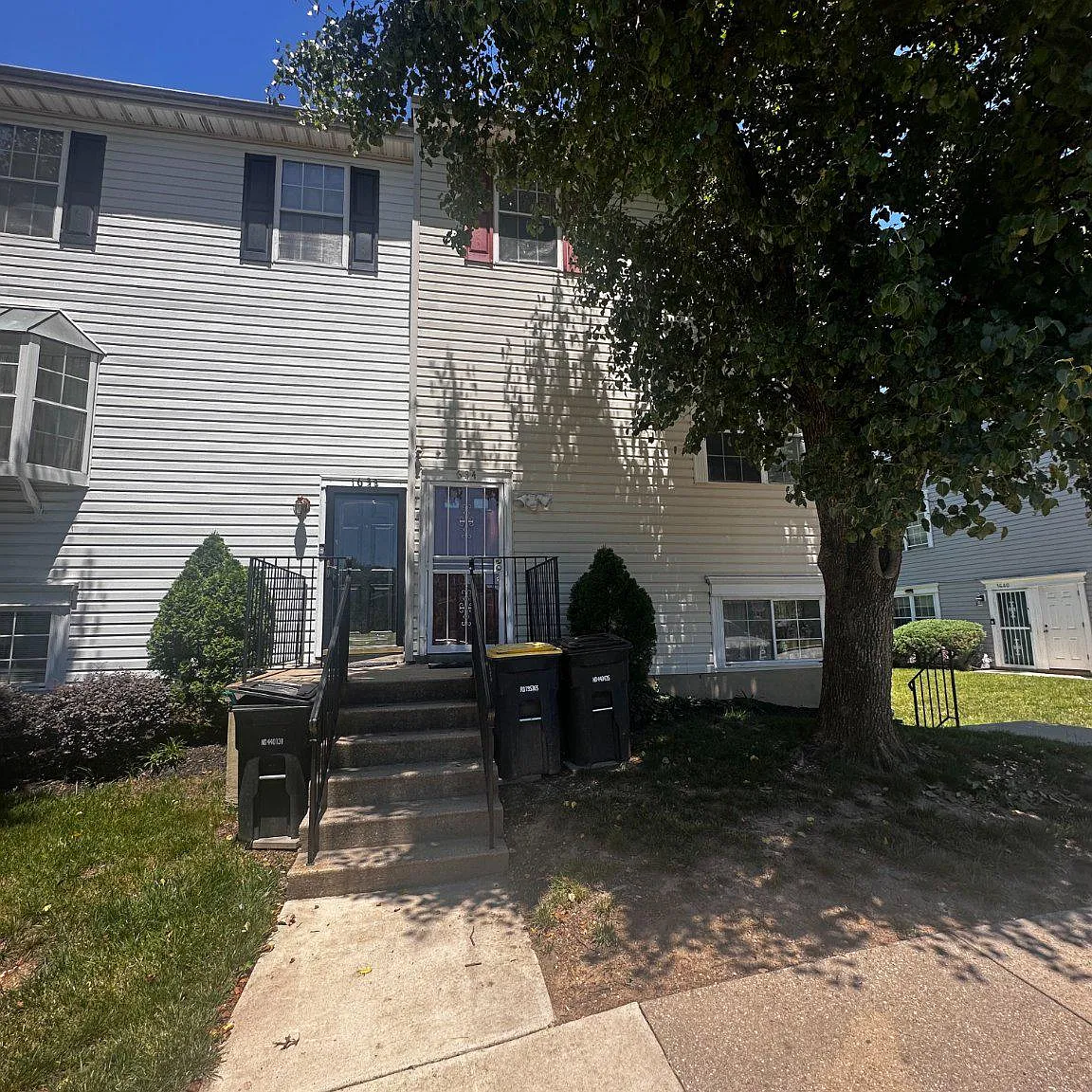 3 bed, 1.5 bath, 1317 sqft, $2,250 — Photo 1