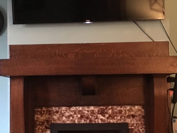 Living room mantle