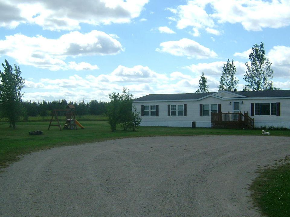 2nd image of 42940 280th St