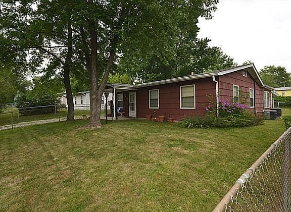 3rd image of 2627 S 48th St
