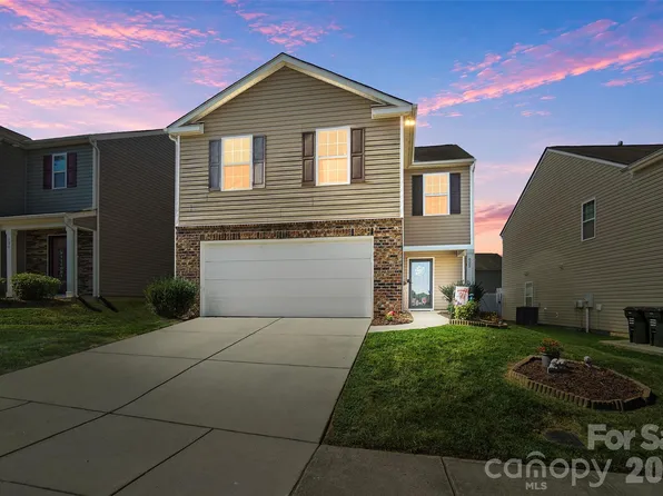 622 Shellbark Dr, Concord, NC 28025