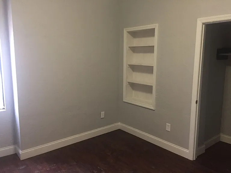 1021 E Carson St — Photo 39