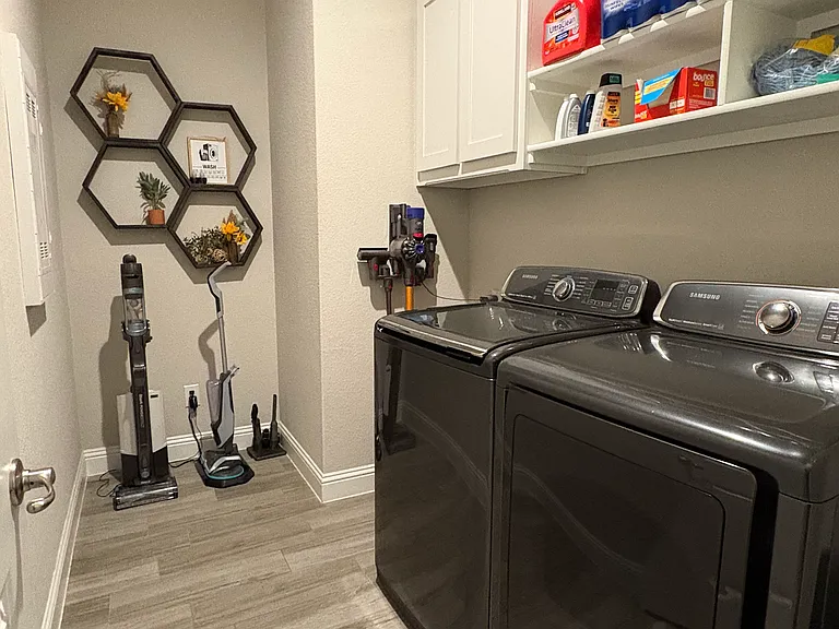 1031 Pitch Pine St — Photo 22