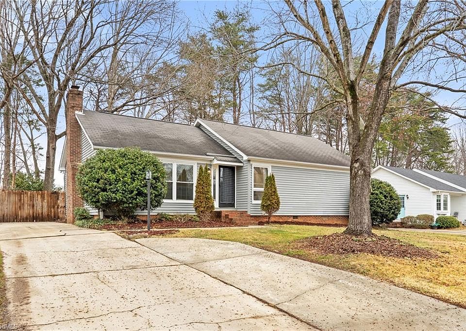 1st image of 3812 Langdon Dr
