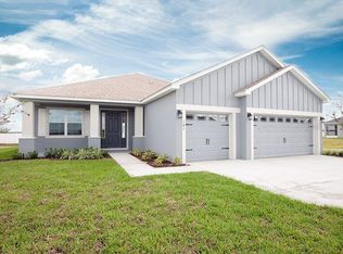 141 Walkers Point Dr, Auburndale, FL 33823