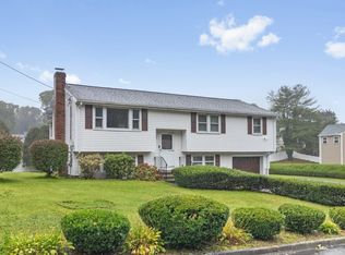 30 Lantern Ln, Randolph, MA 02368
