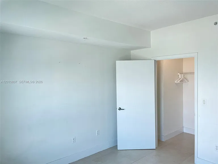 1900 N Bayshore Dr #3311 — Photo 7