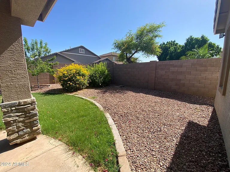 13510 W Avalon Dr — Photo 44