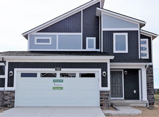 7868 High Knoll Dr SE, Byron Center, MI 49315