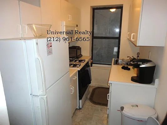 Rented by Universal Realty Group | media 11