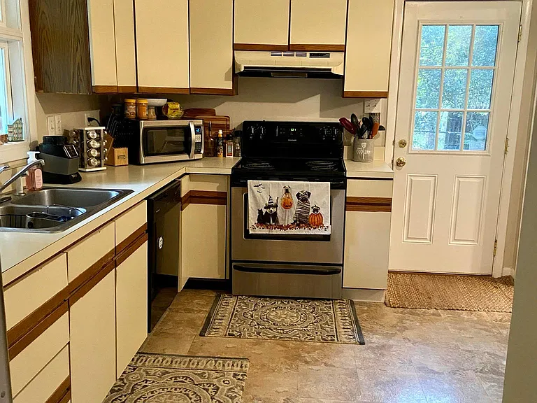0 Northampton Dr — Photo 5