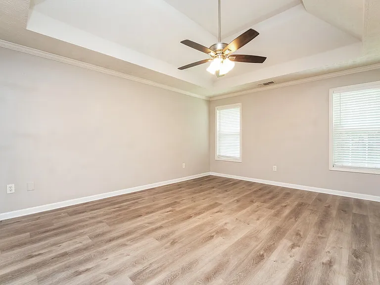 663 Stonecrest Dr — Photo 10