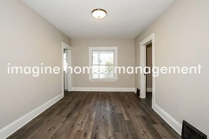 3019 W 11th St #2 — Photo 5