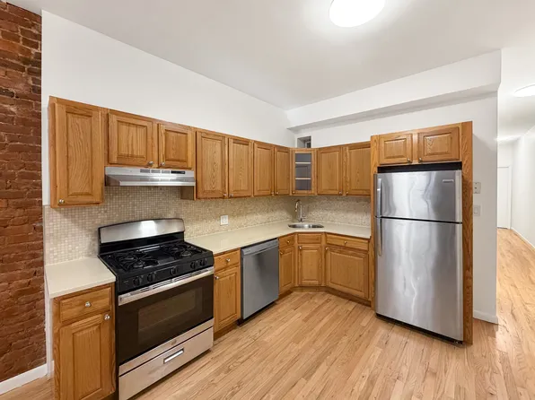 501 12th Street image 5 of 11