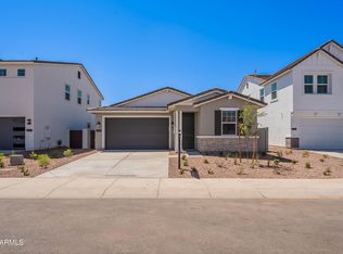 3263 W Garnet St, San Tan Valley, AZ 85144