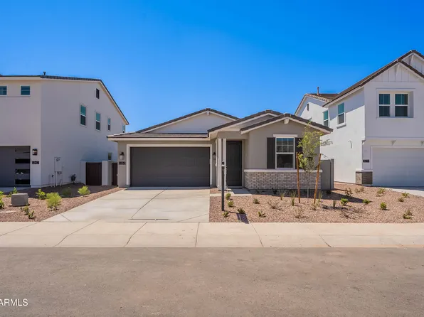 3263 W GARNET Street, San Tan Valley, AZ 85144