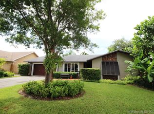 13360 SW 99th Ter, Miami, FL 33186