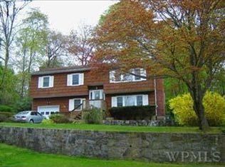 73 Leland Ave, Pleasantville, NY 10570