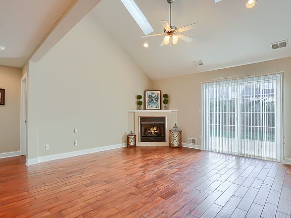 Doors to patio,gas fireplace