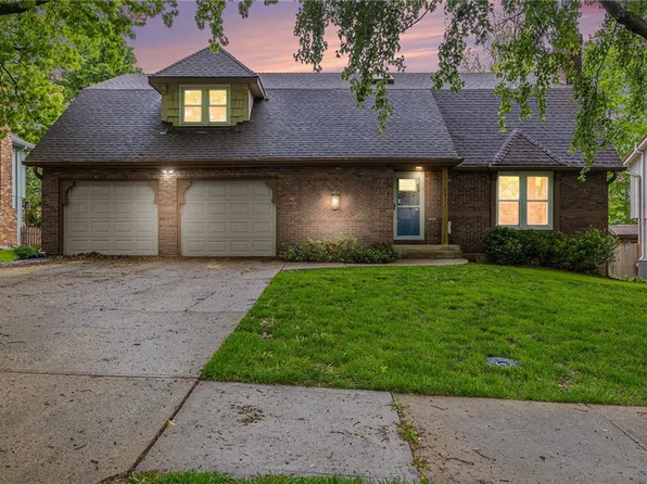16213 W 145th Ter, Olathe, KS 66062