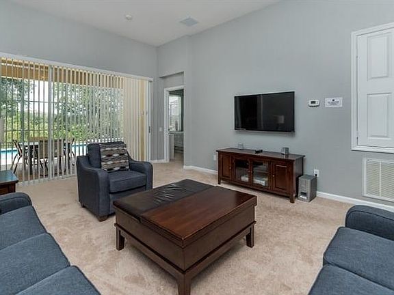 3rd image of 2647 Daulby St
