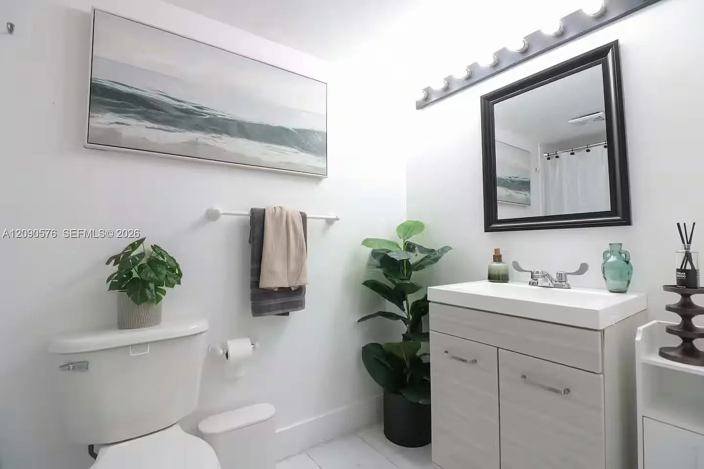 Studio, 1.0 bath, 425 sqft, $2,800 — Photo 3