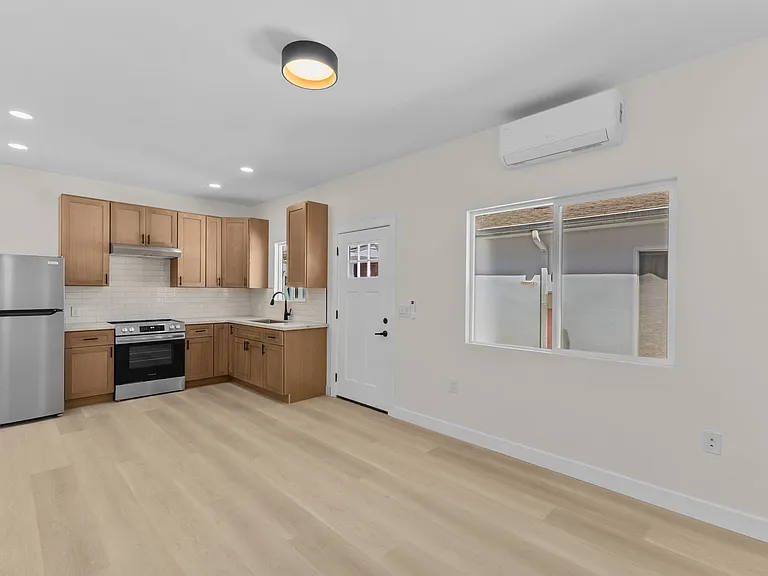 3657 Dalbergia St #3653 — Photo 4