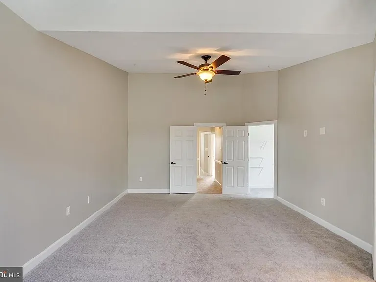 9684 Atterbury Ln — Photo 23
