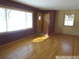 5100 Howe Ln, Brooklyn Center, MN 55429