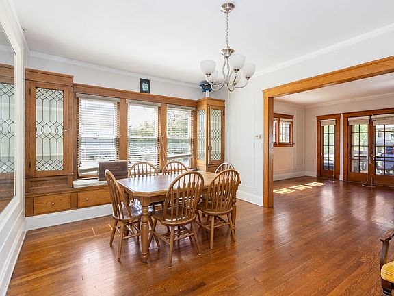 4th image of 2656 Hampshire Rd