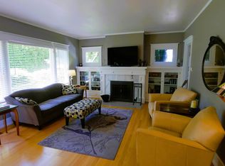 1020 Oak St, Hood River, OR 97031