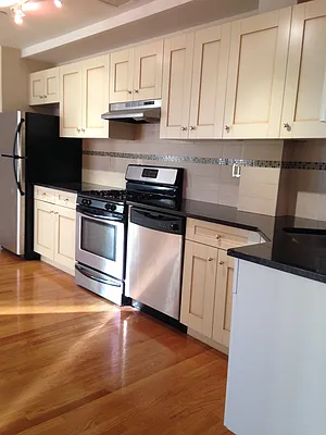 Rented by Urban Realty NYC | media 27
