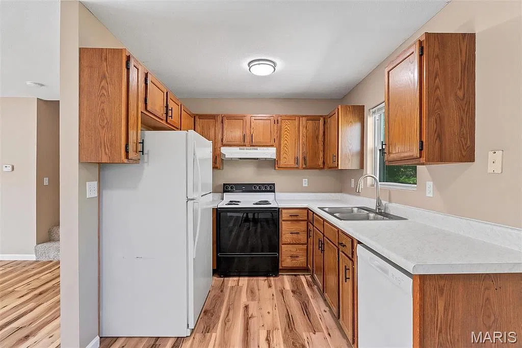 3 bed, 1300 sqft, $1,795 — Photo 4