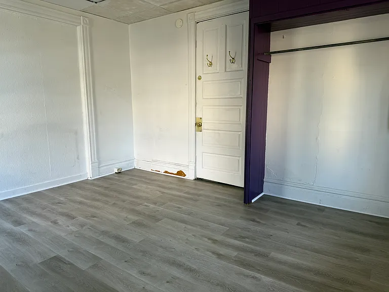 501 Cato St — Photo 13